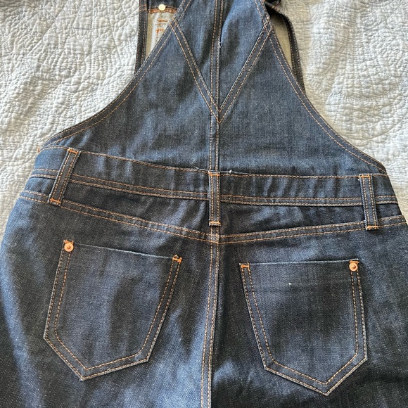 Overall denim shorts. Never worn. Excellent condition. - Picture 4 of 6